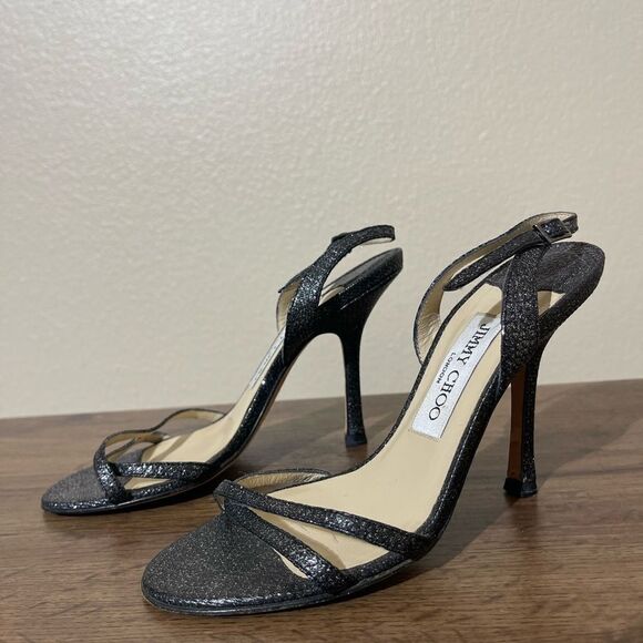 Sold  - Picture 3 of 7